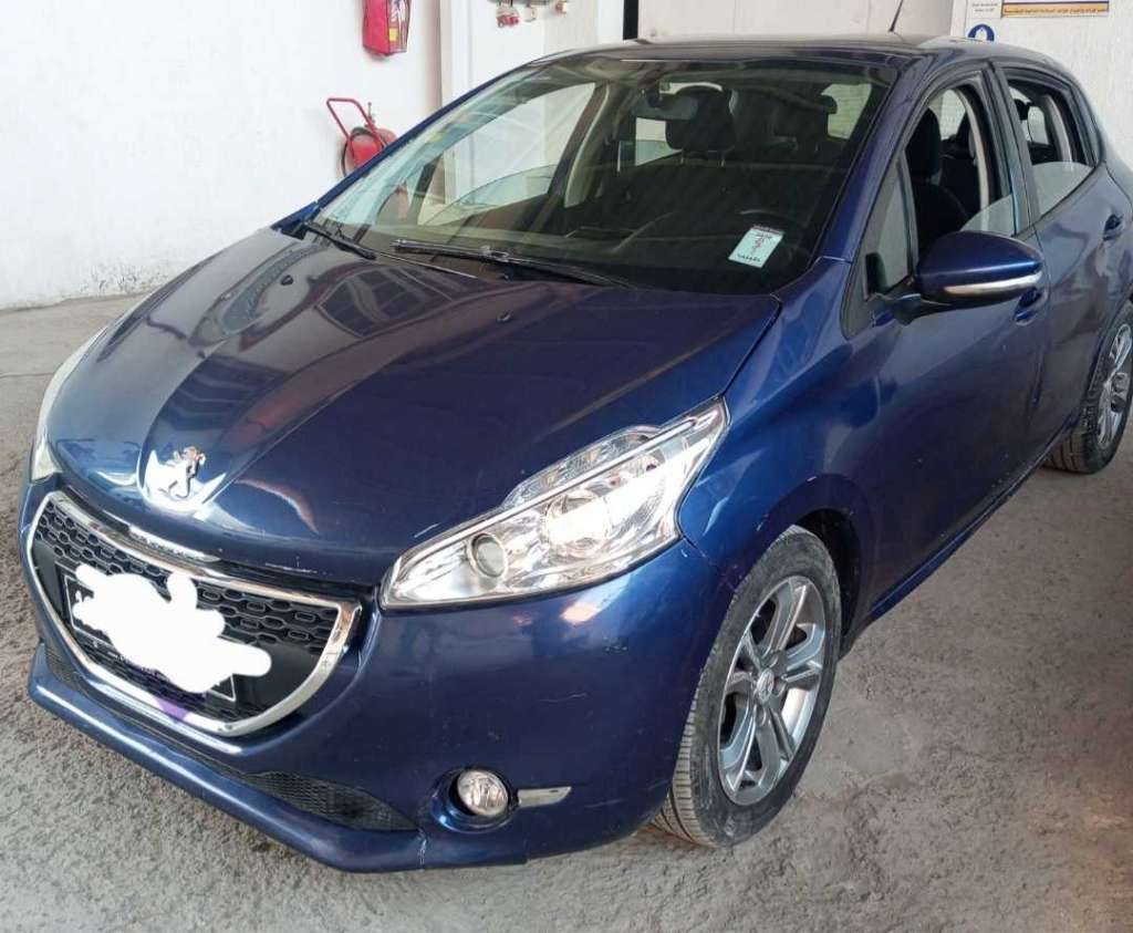 Peugeot 208