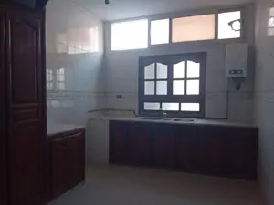 un étage d’une villa s+3 au 1er étage a louer situé a bardo prés de clinique