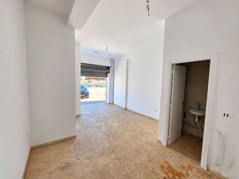 Boutique M4 de 30 m² à Nouvelle Médina 3