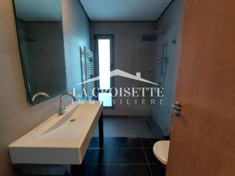Appartement S+3 vue Mer à La Marsa MAL2021