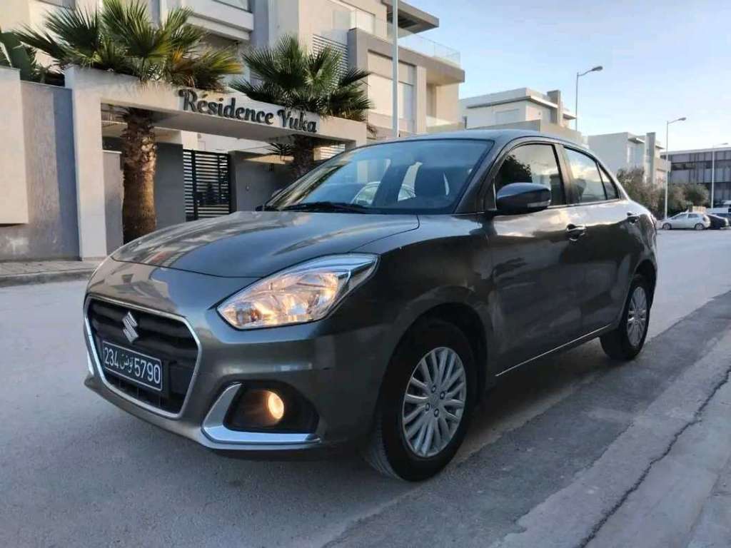 SUZUKI DZAIR PREMIÈRE MAIN EN TRÈS BON ÉTAT 