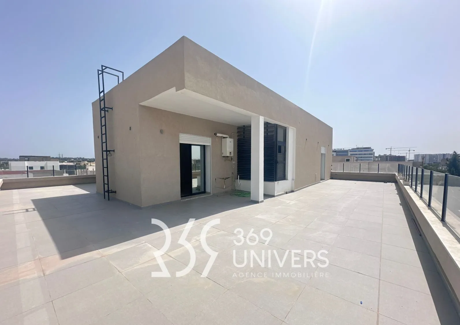 Appartement avec terrasse aux jardins de Carthage