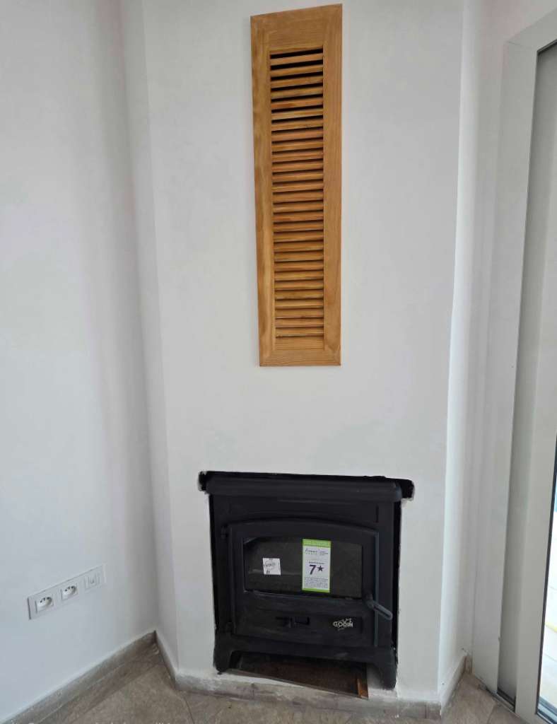 Duplex avec piscine a louer marsa corniche 