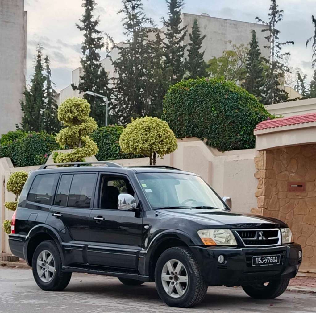 🚘 MITSUBISHI PAJERO 3.2 DI-D 