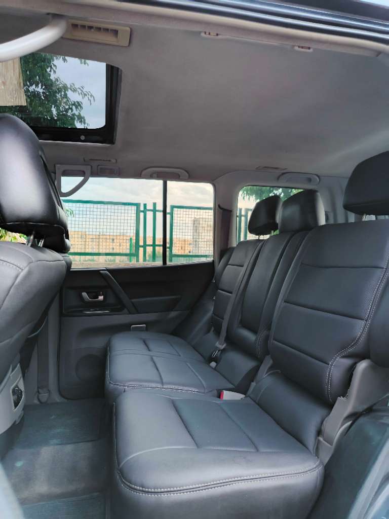 🚘 MITSUBISHI PAJERO 3.2 DI-D 
