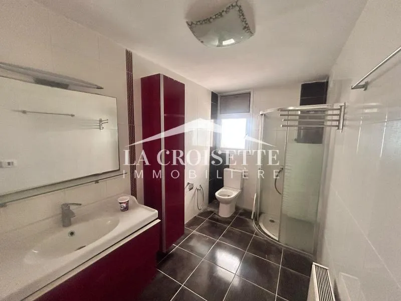 Appartement S+2 avec piscine à Gammarth MAL2329