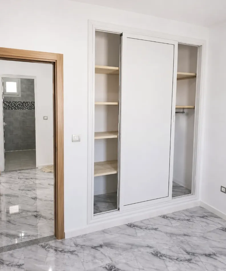 À Louer – Appartement S+3 Rénové à Cité Hadika 1, Ettahrir