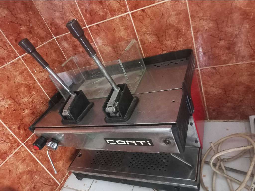 معدات مقهى للبيع