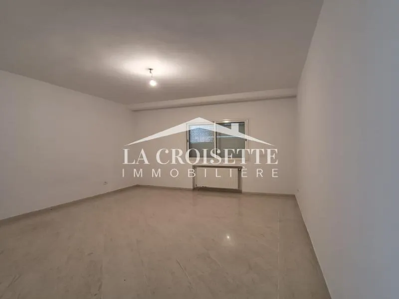 Villa S+4 avec piscine à Gammarth MVL0154