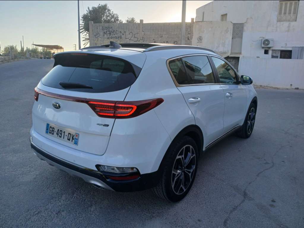 KIA SPORTEGE GT.LINE PRENIOME BOÎTE AUTO DIESEL Tel 24 313 594 