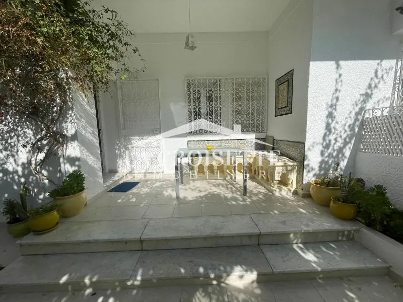 Appartement s2 meublé avec terrasse vue sur mer à La Marsa MAL1212
