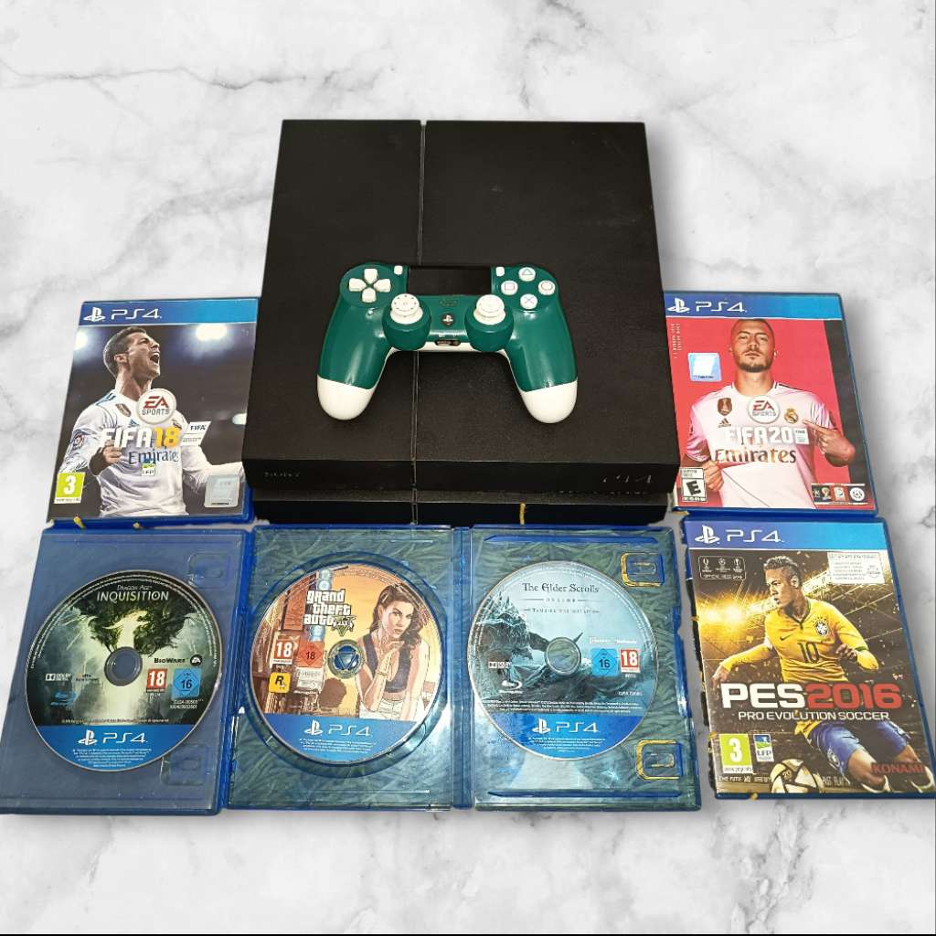 Ps4 + 6 cd