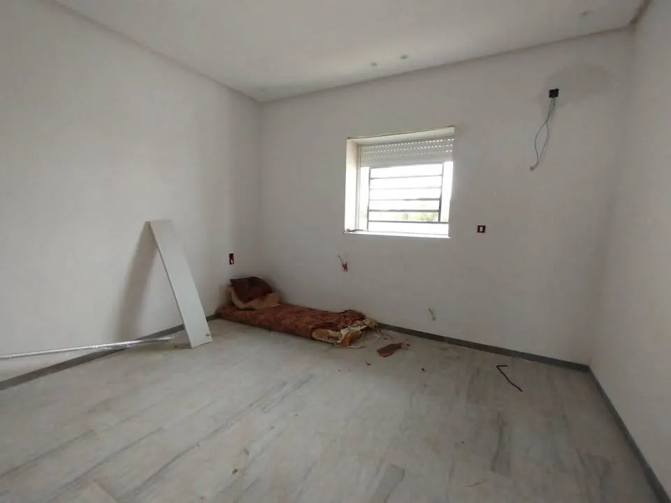 villa plein pied avec piscine 29730412