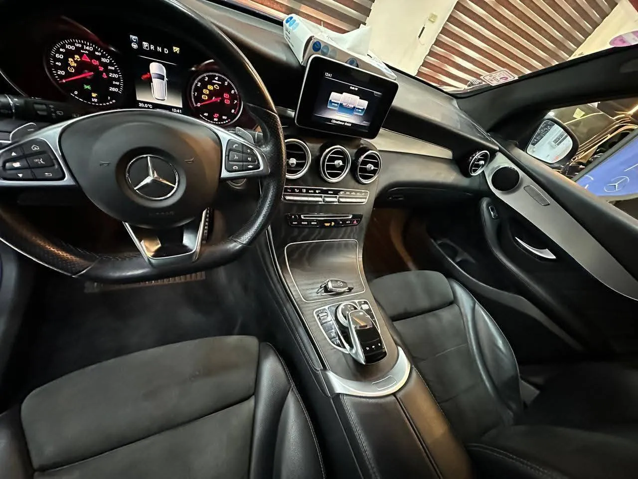 Mercedes Benz GLC 250