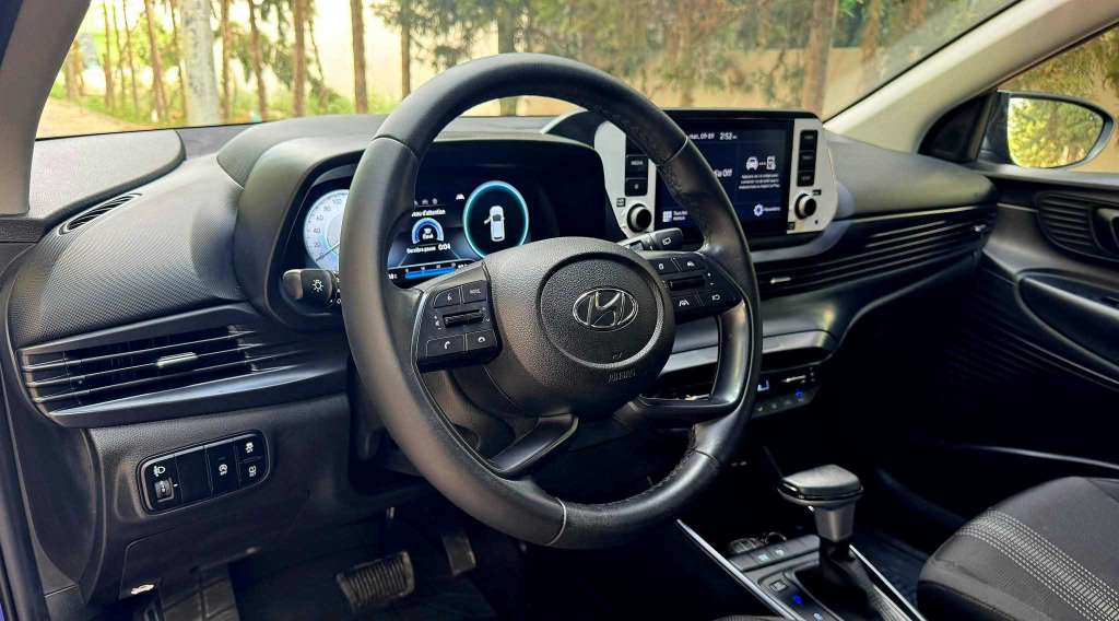 🚘 Hyundai I20 2023 boite auto 30.000km 🔁 on accepte l échange des voitures
