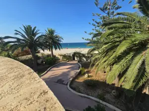 A VENDRE VILLA DIRECT PIEDS DANS L’EAU À CHATT MERIEM