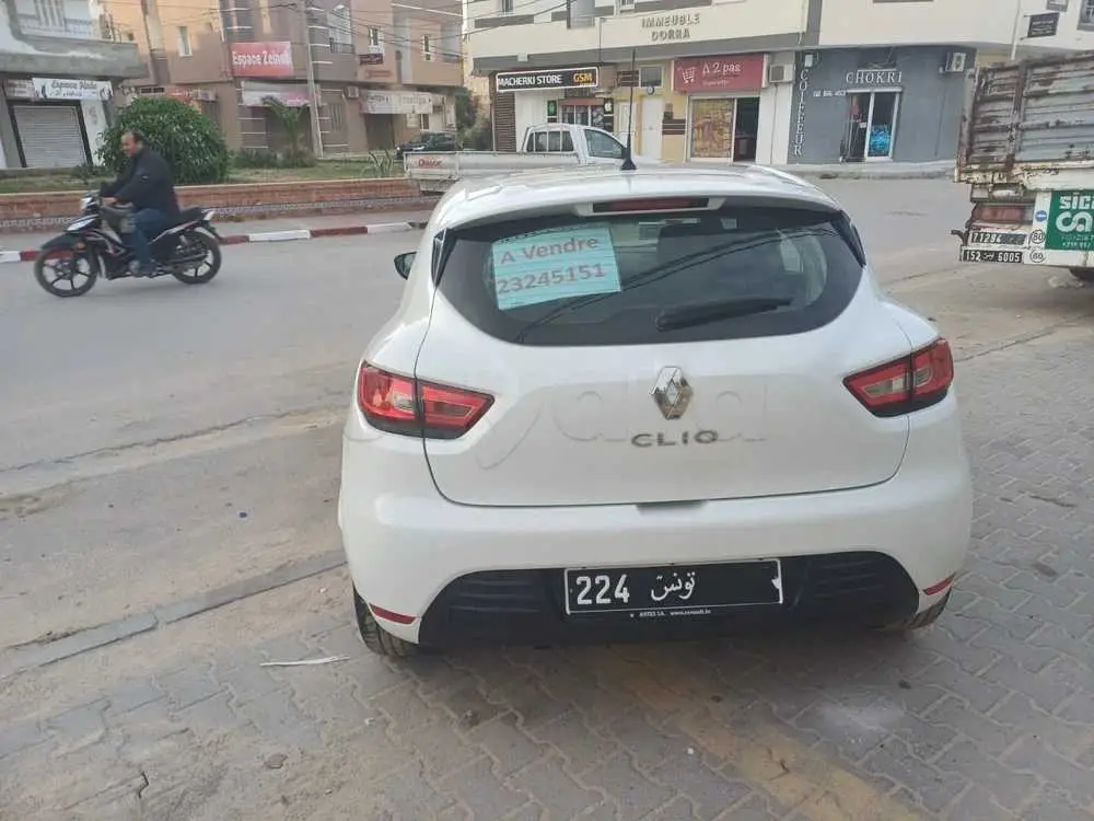 CLIO 4