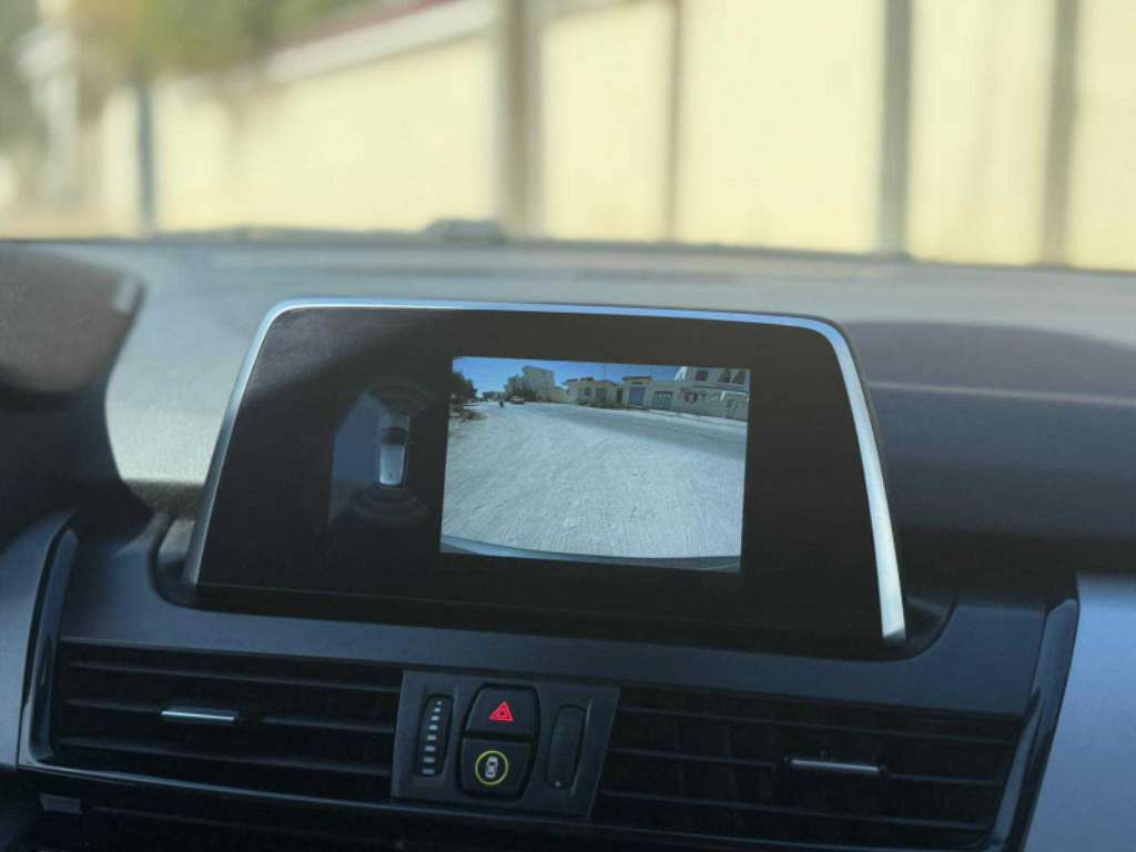 BMW SÉRIE 2 216D