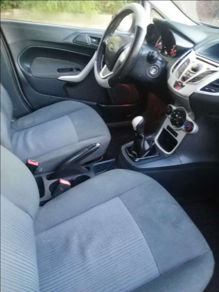 Ford Fiesta 98238866