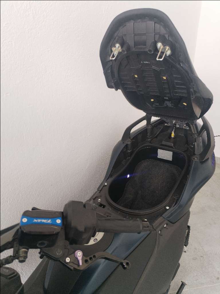 T Max 560 a vendre