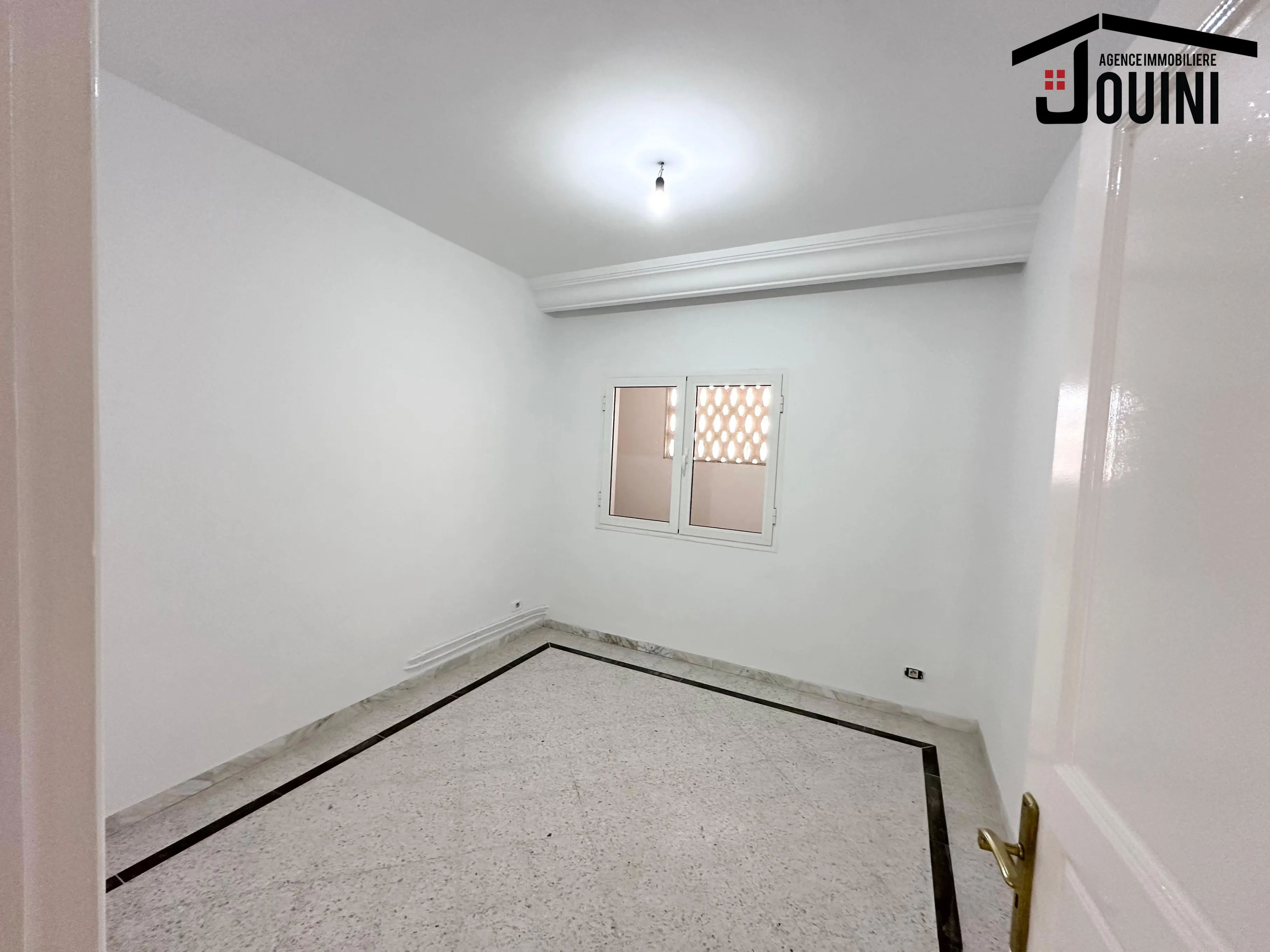 Appartement S3 Avec Vue Directe Sur Le Lac 1