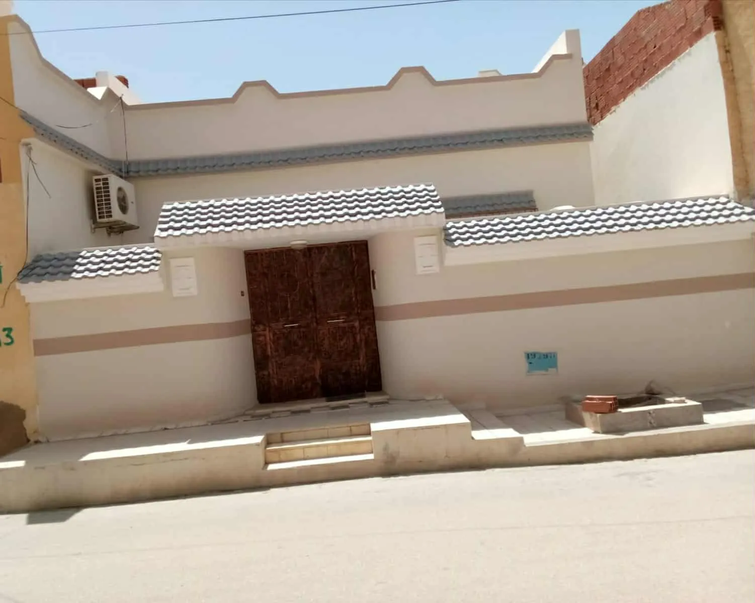 À vendre : Charmante villa spacieuse au centre-ville de Gafsa (quartier Moualla)