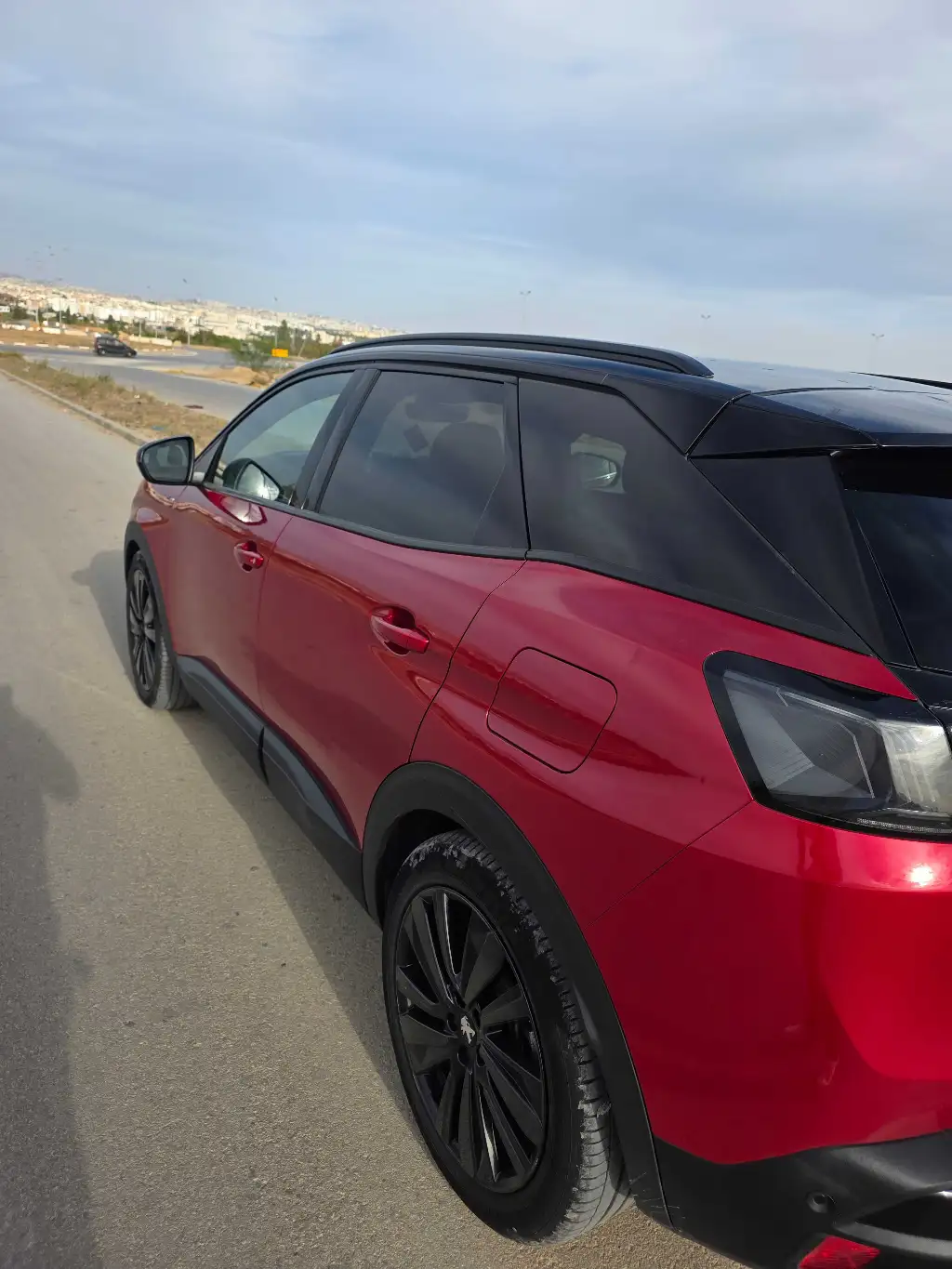 PEUGEOT 3008 HYBRID 
