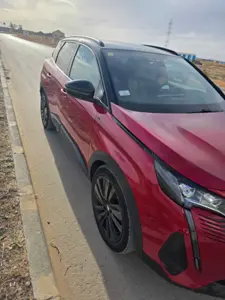 PEUGEOT 3008 HYBRID 