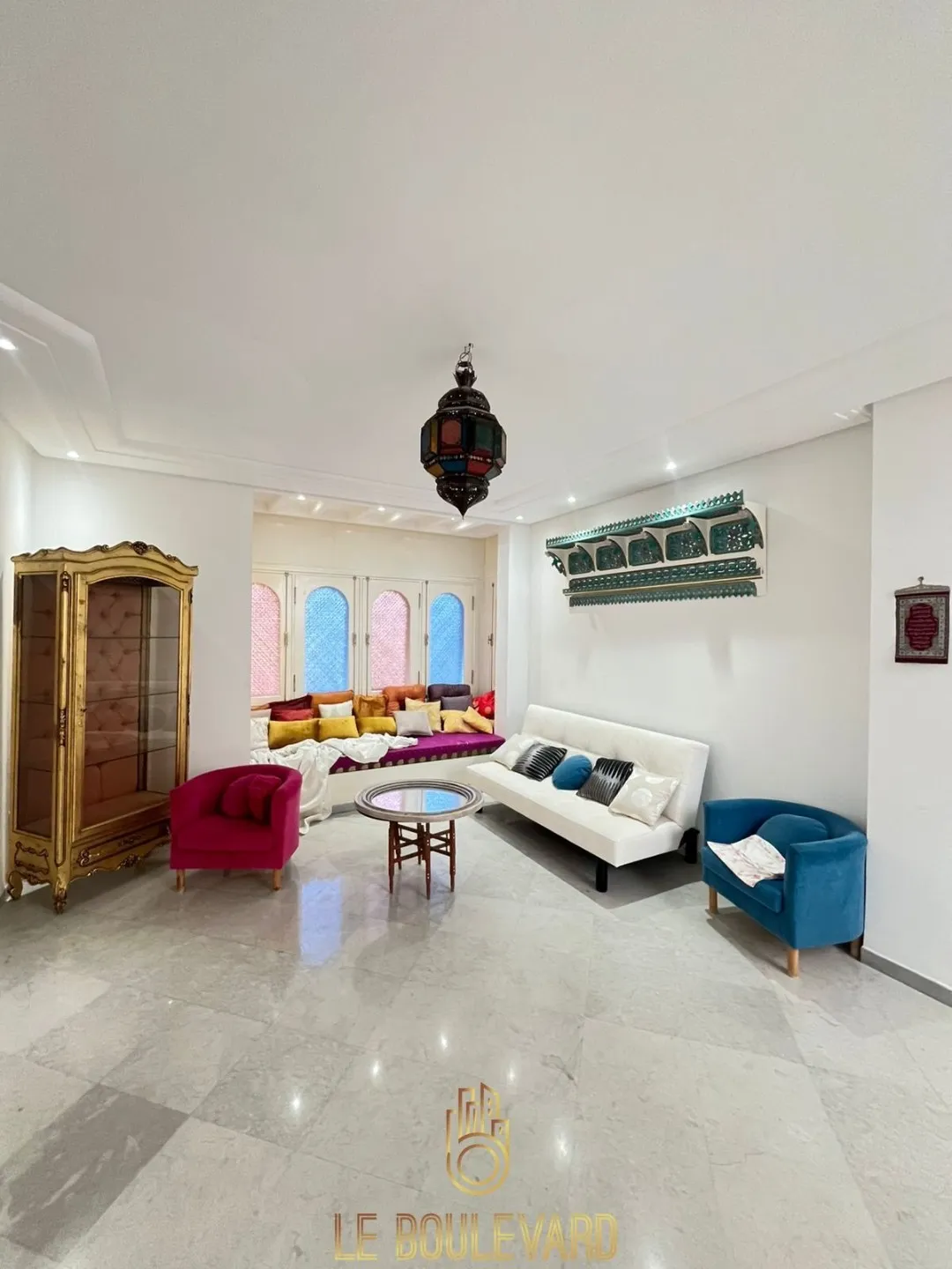 Location Estivale : Villa S+4 haut standing avec piscine située à Jinene Benikhiar, Nabeul
