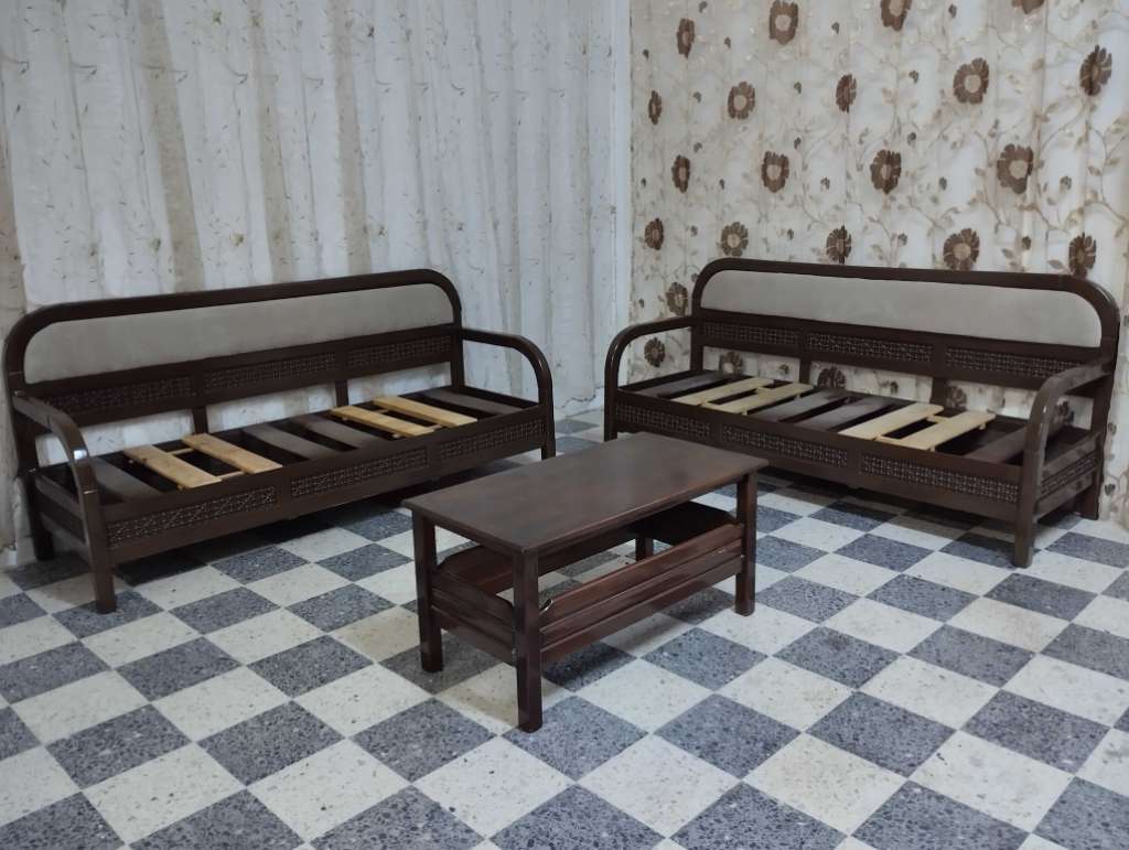 صالة أبناك للبيع في المهدية قصور الساف 
94013109