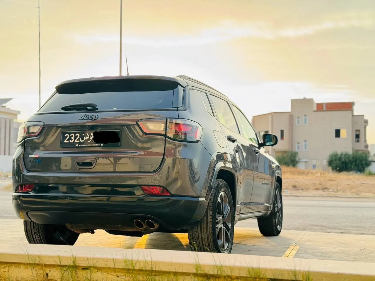 Jeep Compass 4xE 80th Anniversary Edition Hybrid - Limited Edition