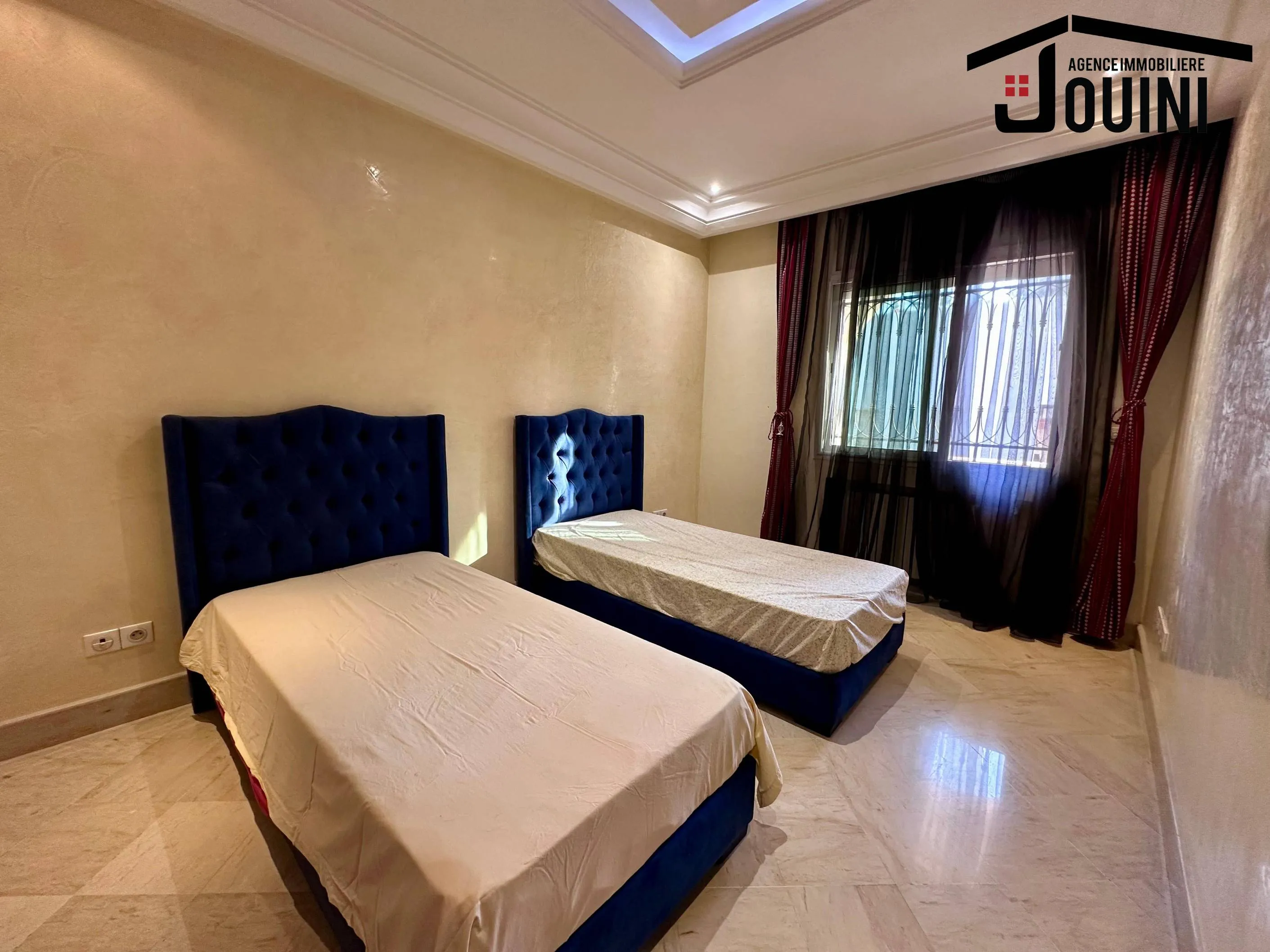 Villa De Prestige 550 M² Au Bardo
