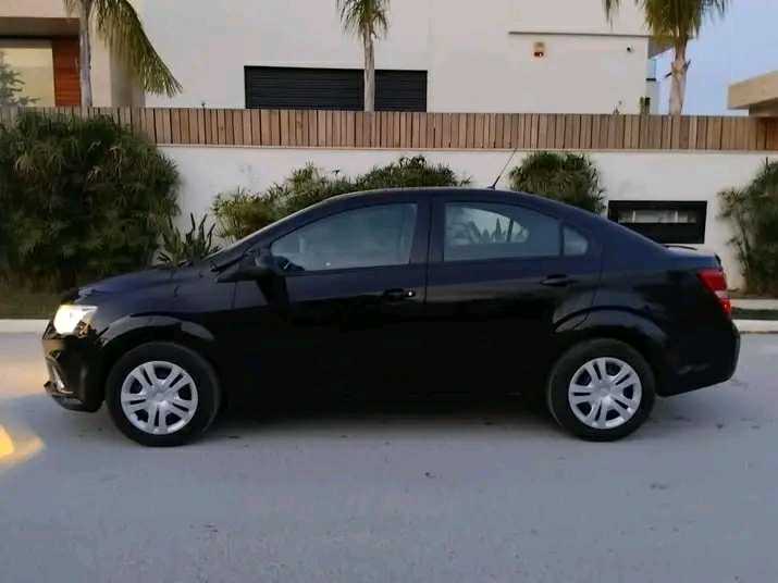 CHEVROLET SONIC PREMIÈRE MAIN EN EXCELLENT ÉTAT 