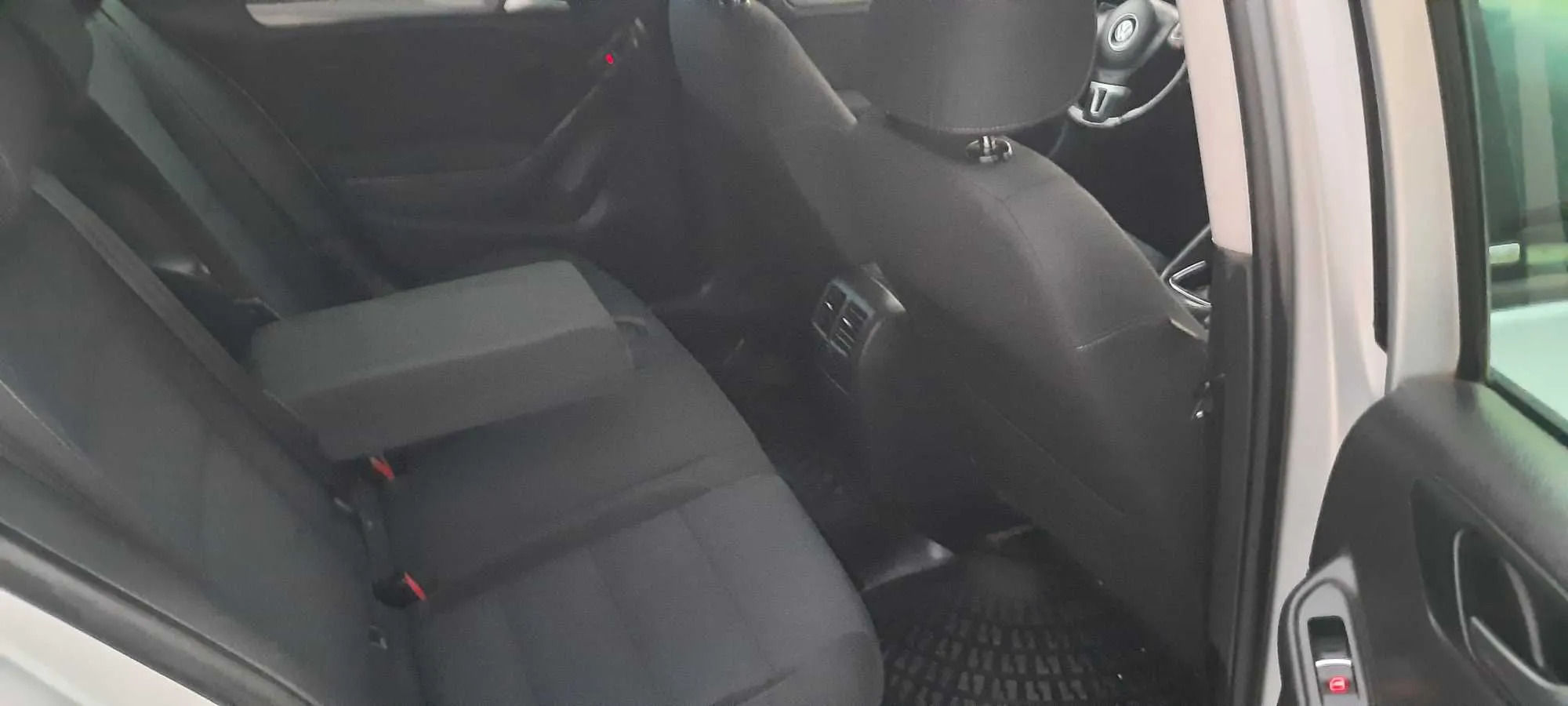 Golf 6 Style modèle 2012 etat neuve Tl:28431642
