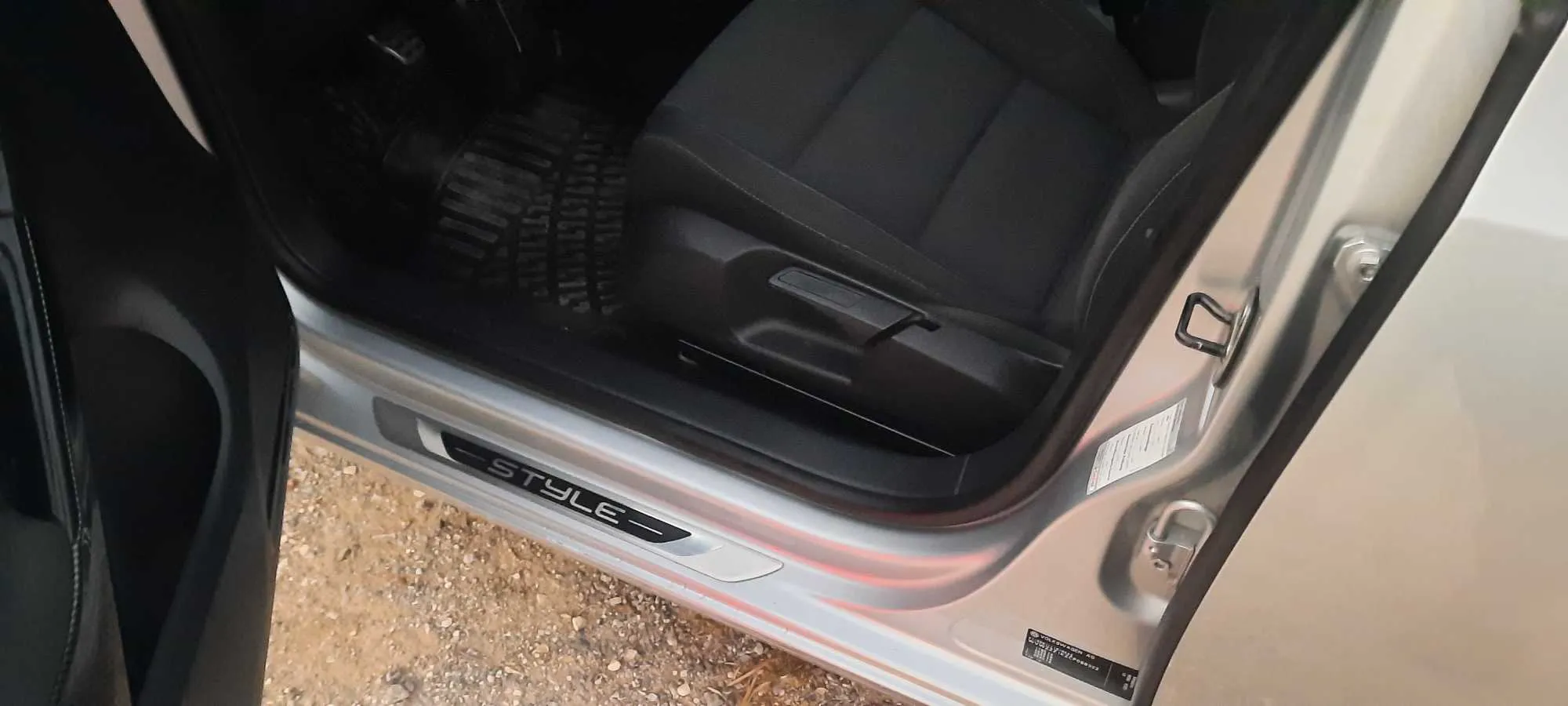 Golf 6 Style modèle 2012 etat neuve Tl:28431642