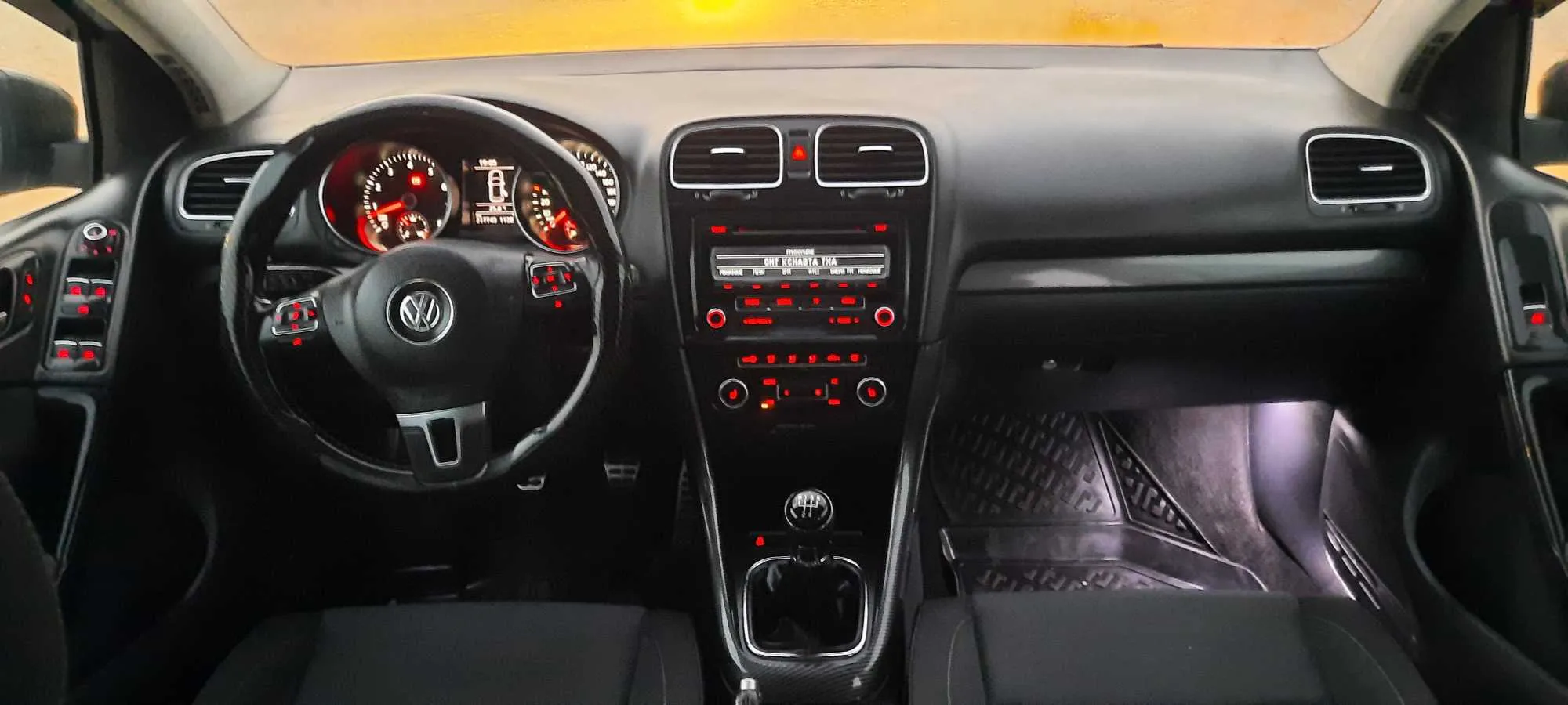 Golf 6 Style modèle 2012 etat neuve Tl:28431642
