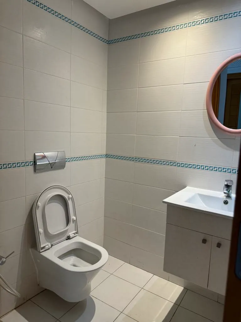 Super bureau 200 m² au centre urbain nord