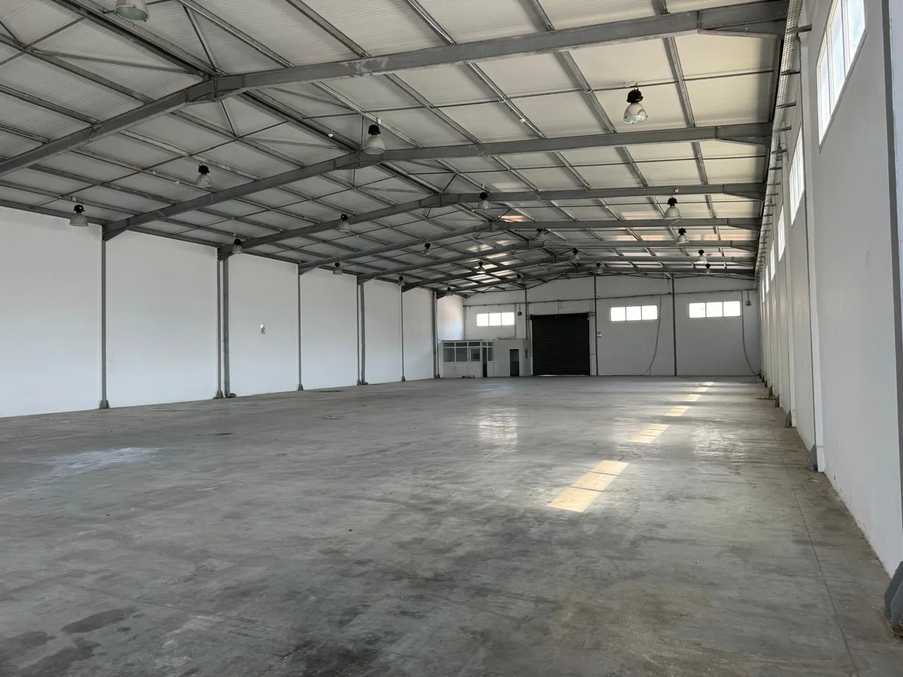 Depot industriel 5000 m² à Multiple usage à Ben Arous