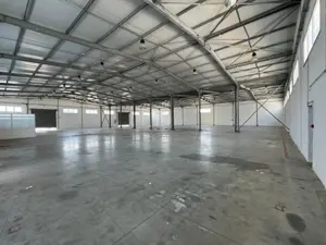 Depot industriel 5000 m²  à Multiple usage à Ben Arous