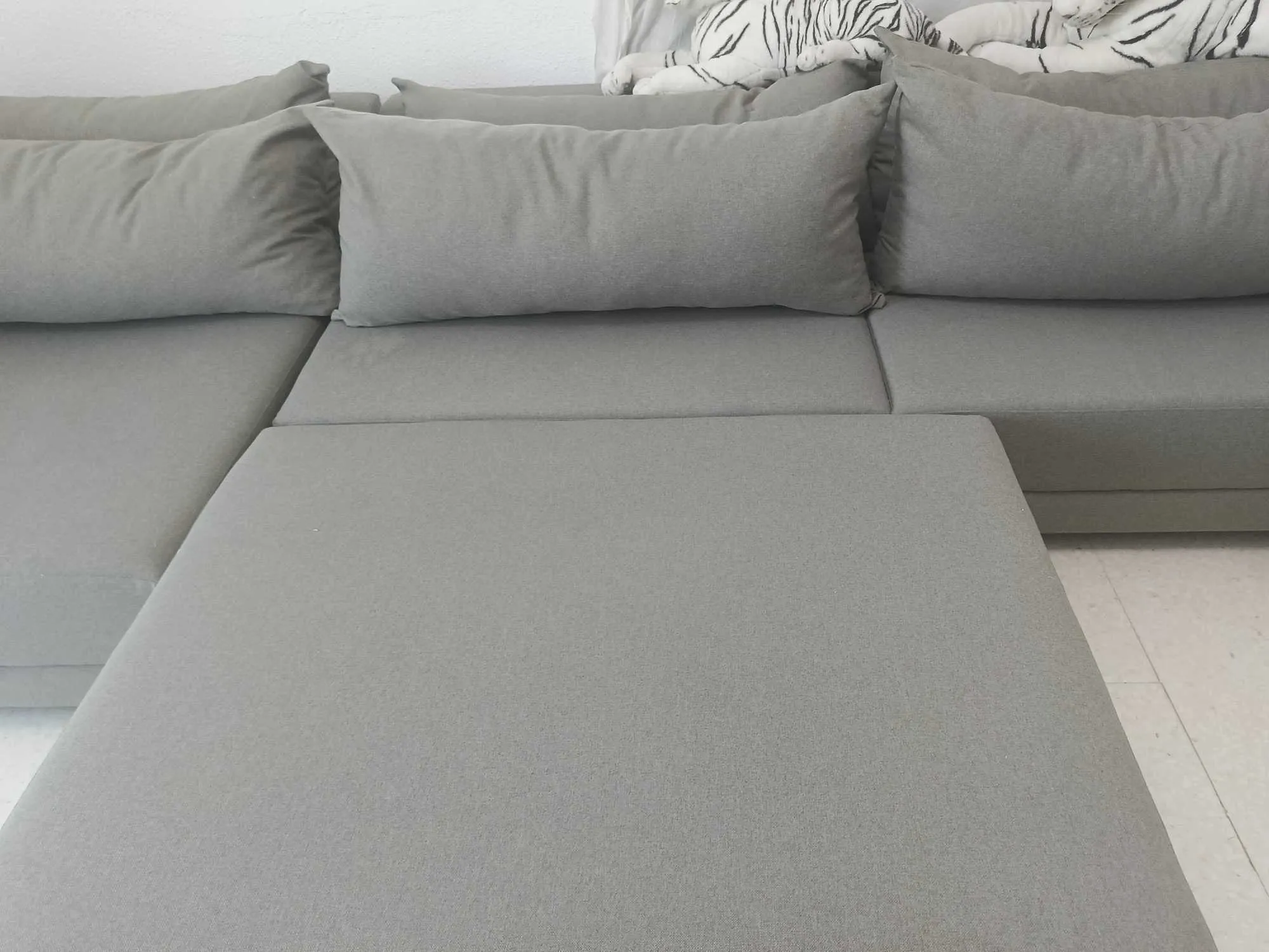 Pack salle de séjour avec sa table basse+ table haute avec 4 chaises