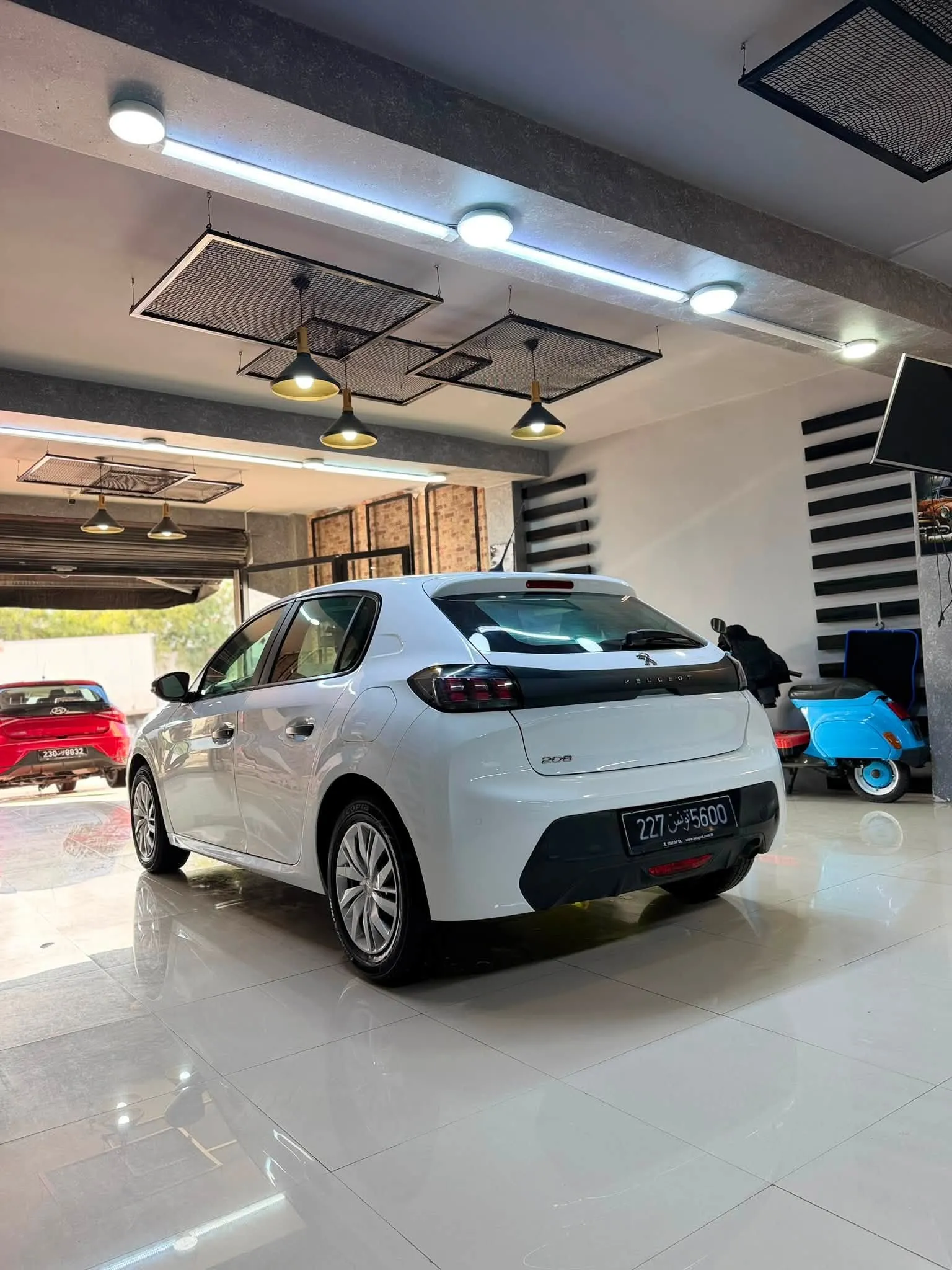 peugoet 208