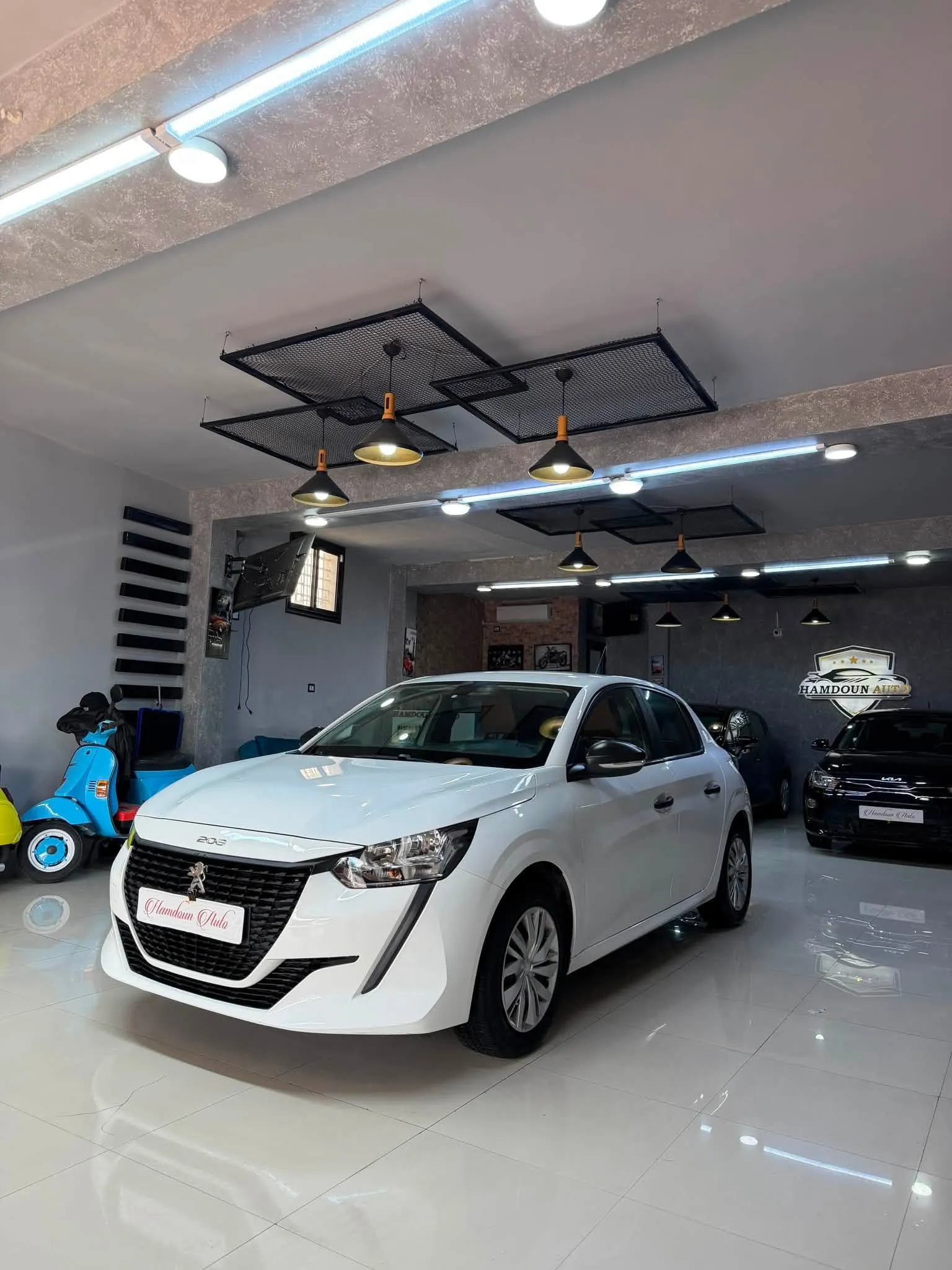 peugoet 208