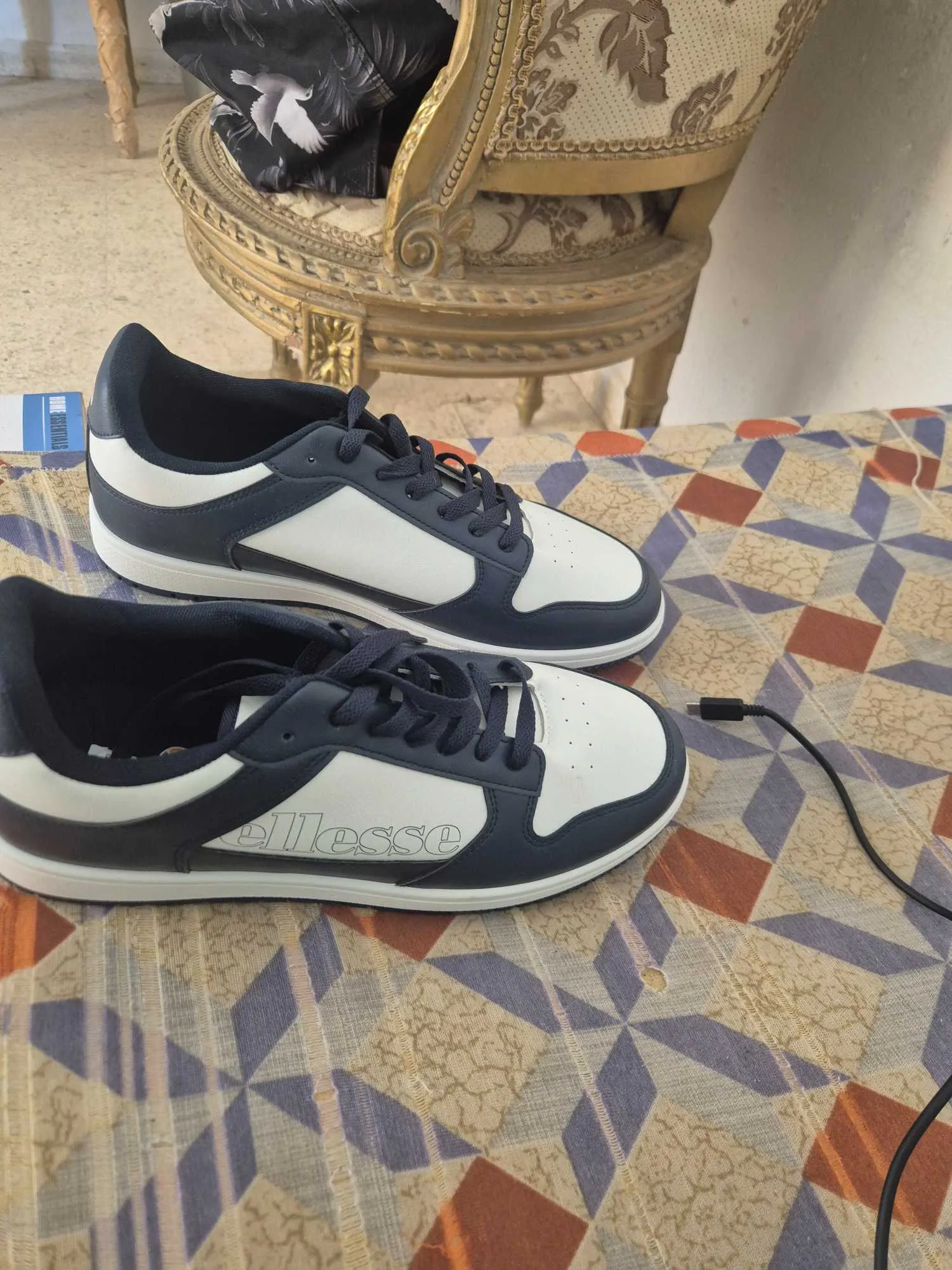 Basket ellesse 