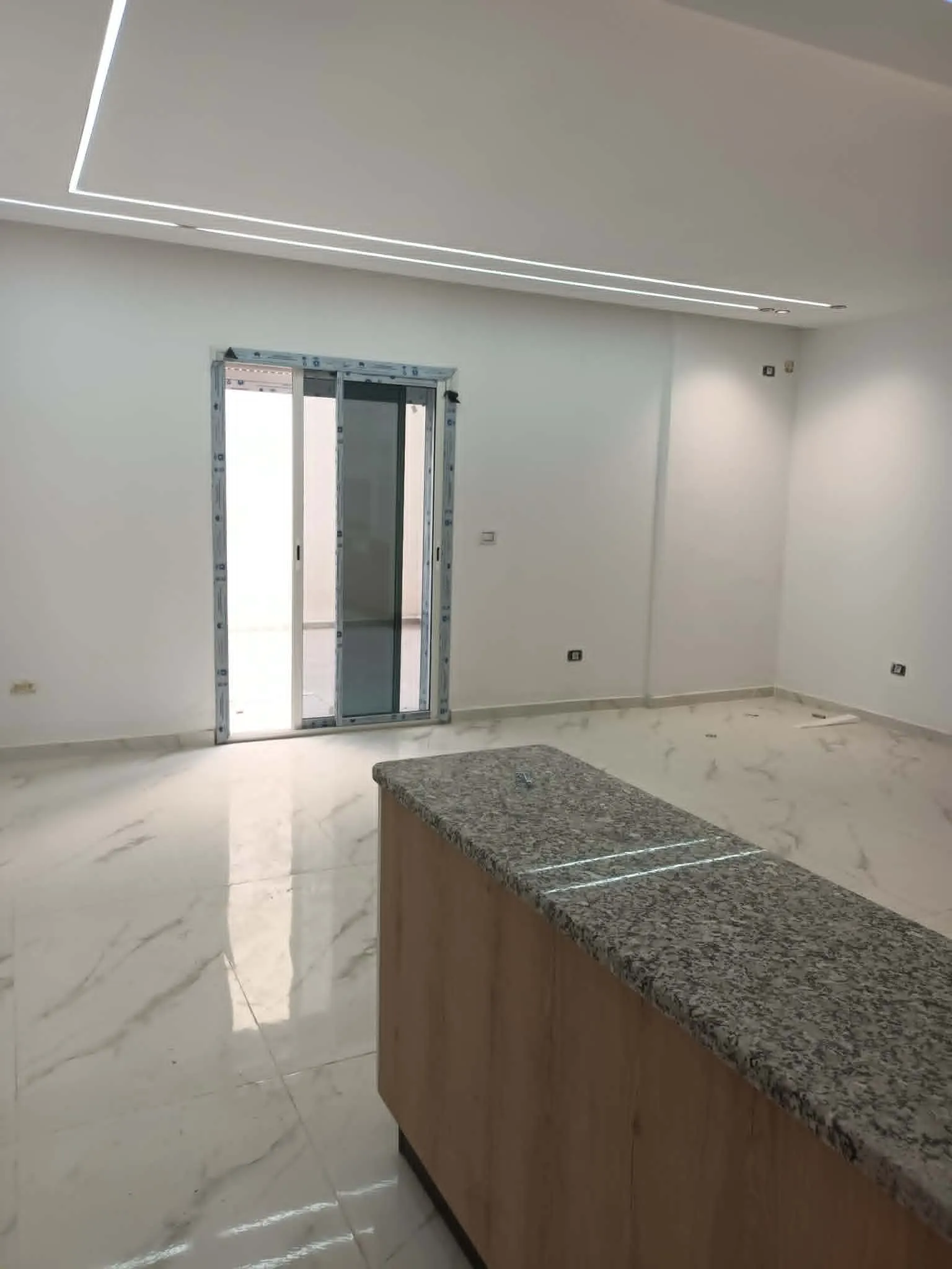 Un agréable appartement neuf au RDC à corniche Bizerte 