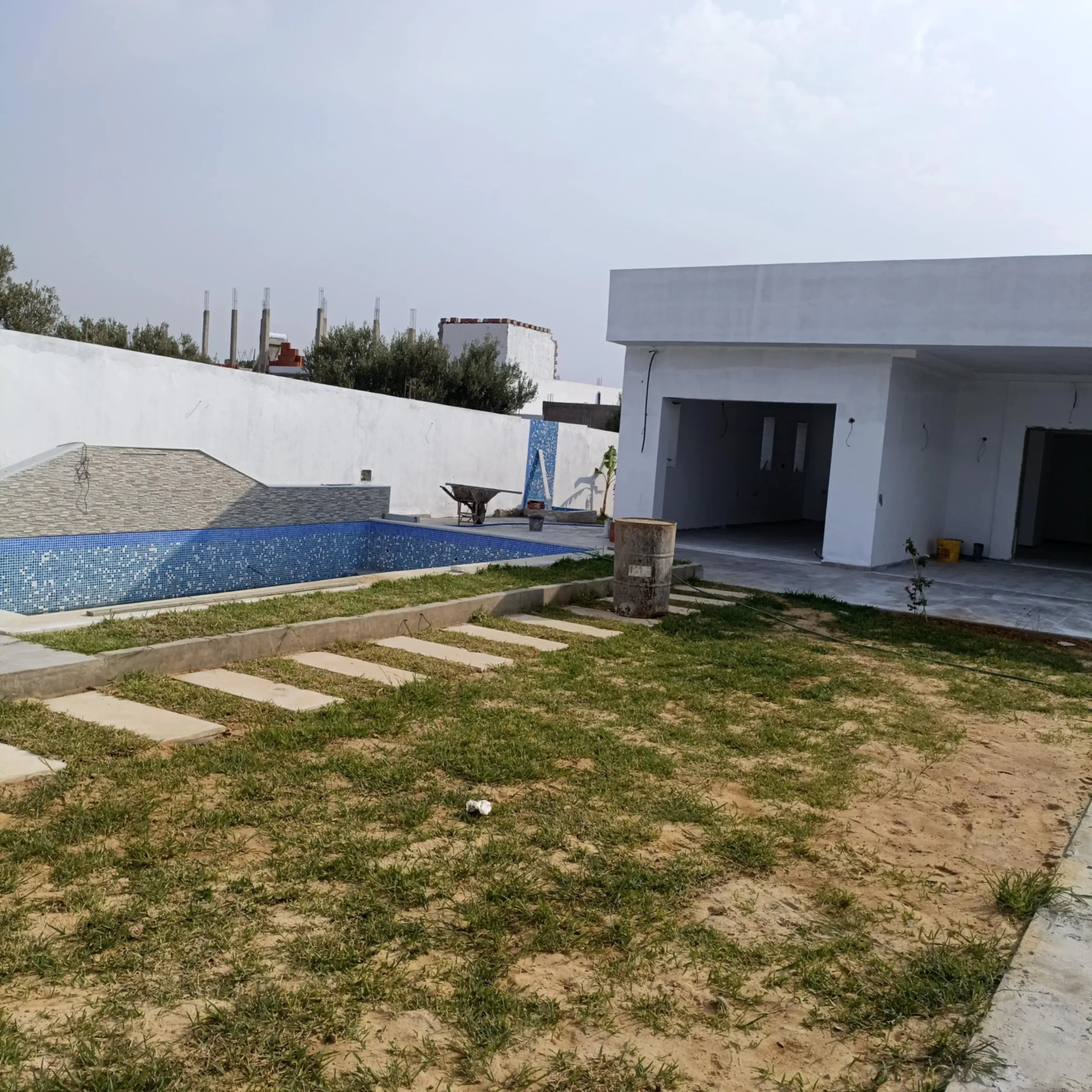 AV villa fini avec piscine à hammamet sud 