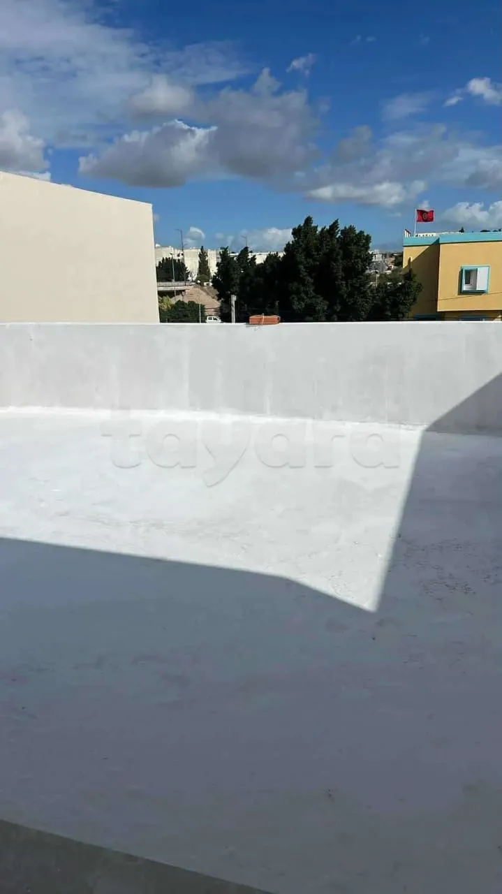 un studio s+0 meublé au 3éme étage d'une villa a louer situé a Bardo 2 derrière café Regency