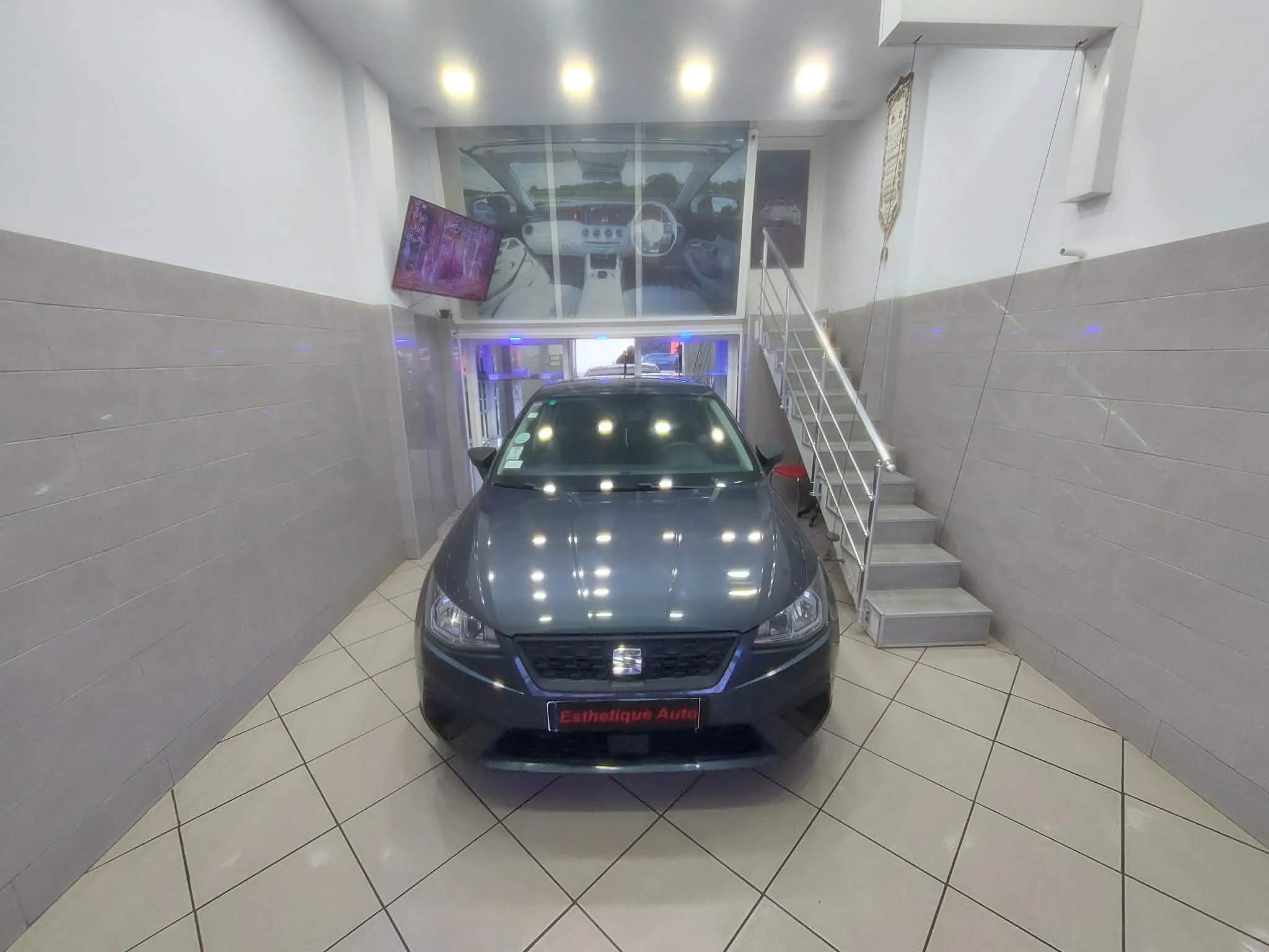 Seat Ibiza 2020 - Tel 98479647