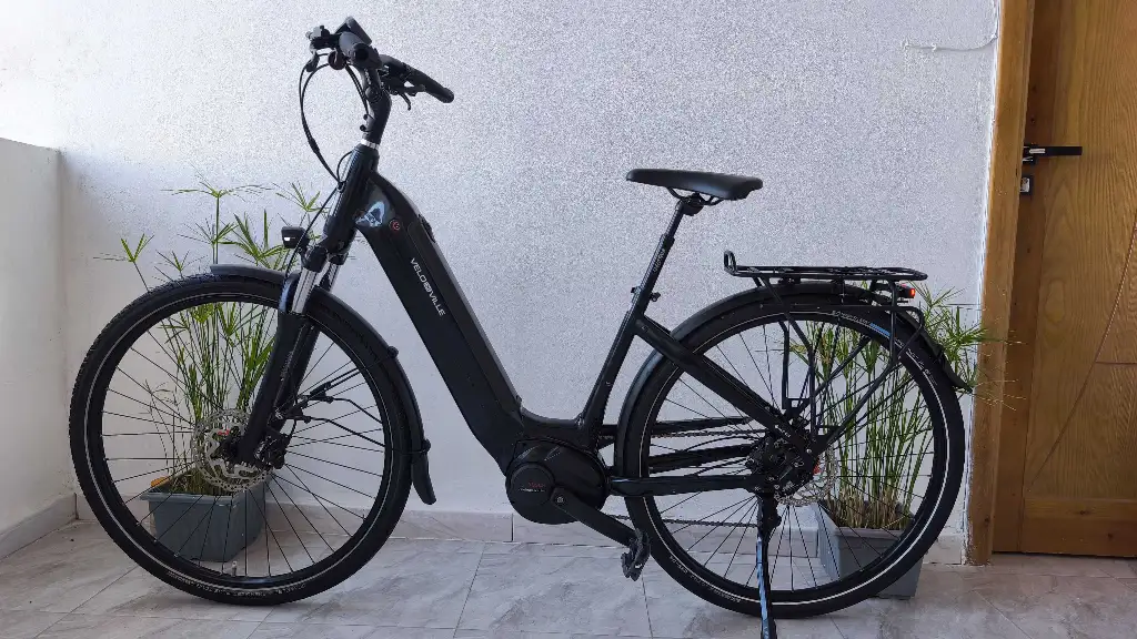 Vélo de ville électrique