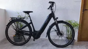 Vélo de ville électrique 