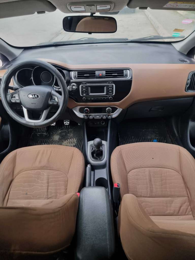 KIA RIO COUPÉ (2016)